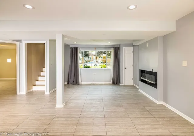 Photo 4 of Single family home for sale at 10007 S Kolin Ave, Oak Lawn, IL 60453 | MLS# 12727269 | Listing updated on 2026-09-13