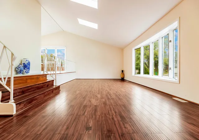 Photo 2 of Single family home for sale at 409 Hillcrest Ln, Lombard, IL 60148 | MLS# 12727296 | Listing updated on 2026-08-13