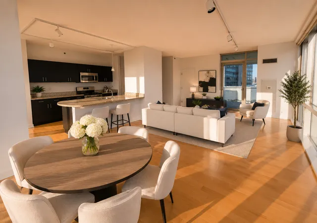Photo 3 of Condo for sale at 8 E Randolph St #3108, Chicago, IL 60601 | MLS# 12727305 | Listing updated on 2026-09-18