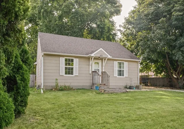 Photo 1 of Single family home for sale at 402 N 3rd Street, Fisher, IL 61843 | MLS# 12727315 | Listing updated on 2026-09-28