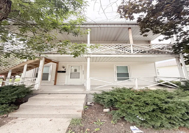 1st image of 1179 S Schuyler Ave, Kankakee, IL 60901 | MLS# 12727334