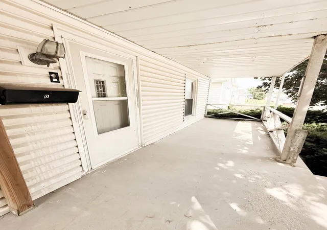 4th image of 1179 S Schuyler Ave, Kankakee, IL 60901 | MLS# 12727334