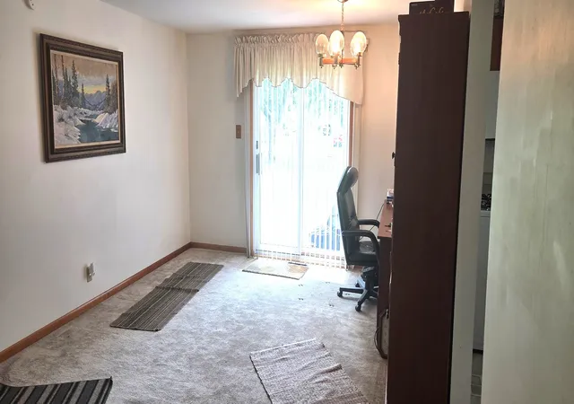 Photo 3 of Single family home for sale at 319 Cedar St, Hoopeston, IL 60942 | MLS# 12727377 | Listing updated on 2026-09-03