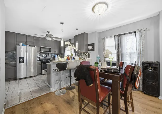 Photo 4 of Single family home for sale at 16230 Lowell Ave, South Holland, IL 60473 | MLS# 12727382 | Listing updated on 2026-09-18