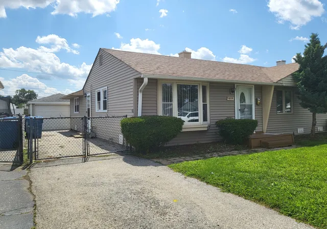 Townhouse for sale at 4119 W 89th Place, Hometown, IL 60456 | MLS# 12727446