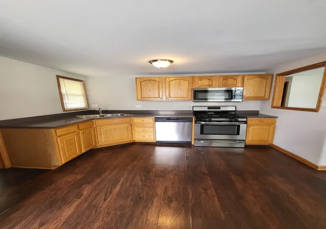 Photo 3 of Townhouse for sale at 4119 W 89th Place, Hometown, IL 60456 | MLS# 12727446 | Listing updated on 2026-08-29