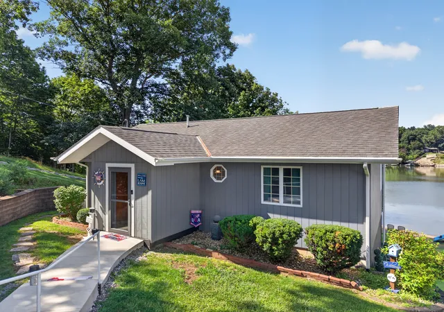 Photo 2 of Single family home for sale at 2 Clubhouse Dr, Varna, IL 61375 | MLS# 12727480 | Listing updated on 2026-08-28