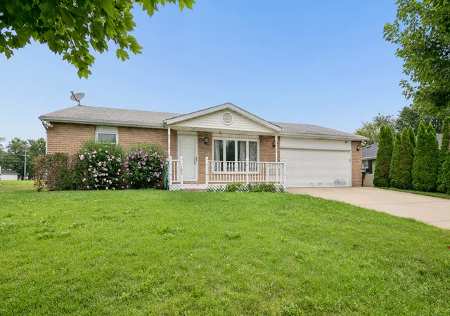1st image of 165 Keigher Dr, Manteno, IL 60950 | MLS# 12727487