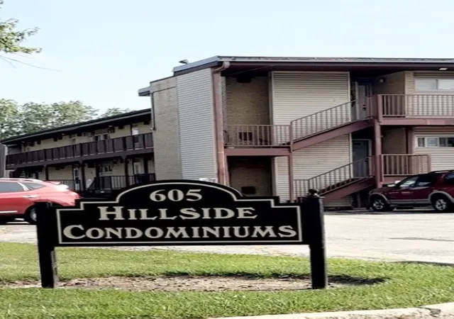 1st image of 605 N Wolf Rd, Hillside, IL 60162