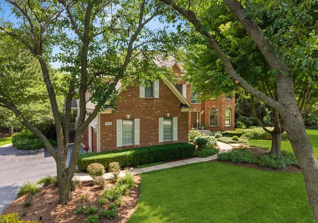 Photo 3 of Single family home for sale at 5617 Winding Rd, Crystal Lake, IL 60014 | MLS# 12727551 | Listing updated on 2026-09-07