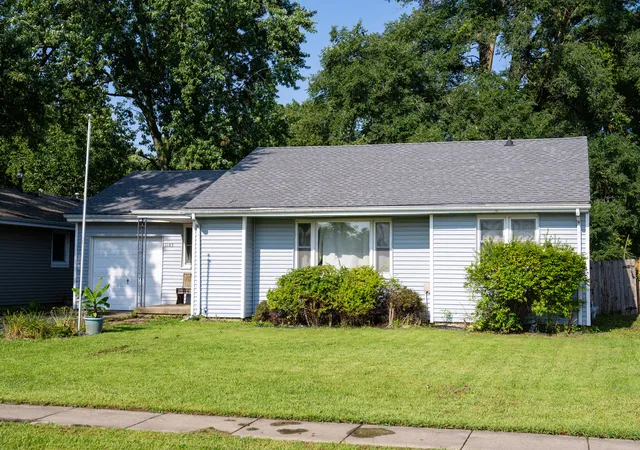 Photo 1 of Sale Pending at 1103 N Coler Ave, Urbana, IL 61801 | MLS# 12727593 | Listing updated on 2026-09-13
