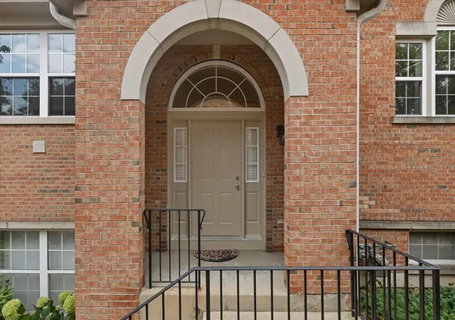Photo 3 of Townhouse for sale at 7509 Frontage Rd, Skokie, IL 60077 | MLS# 12727619 | Listing updated on 2026-08-14