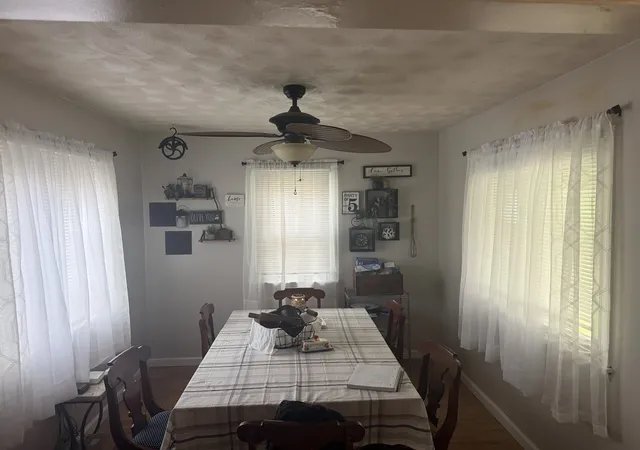 Photo 4 of Single family home for sale at 1933 Wall St, Murphysboro, IL 62966 | MLS# 12727660 | Listing updated on 2026-09-07