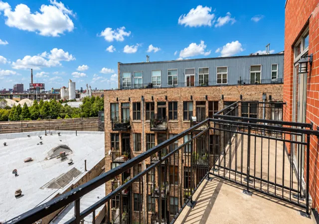 Photo 2 of Condo for sale at 2322 S Canal St #708, Chicago, IL 60616 | MLS# 12727679 | Listing updated on 2026-08-13