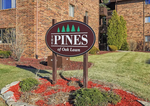 Photo 3 of Sale Pending at 9609 Austin Ave #W3, Oak Lawn, IL 60453 | MLS# 12727719 | Listing updated on 2026-08-26