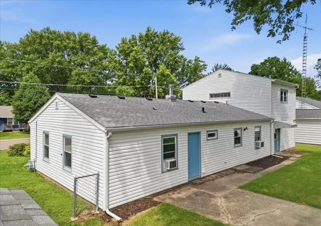 Photo 4 of Sale Pending at 505 S 10th Street, Oregon, IL 61061 | MLS# 12727754 | Listing updated on 2026-09-01