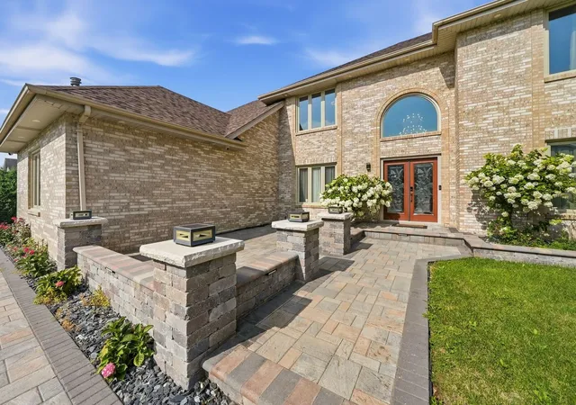 3rd image of 12600 Sheffield Ct, Palos Park, IL 60464 | MLS# 12727764
