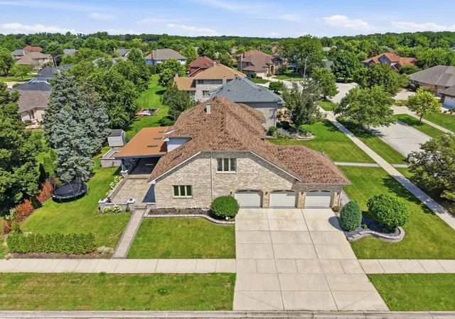 5th image of 12600 Sheffield Ct, Palos Park, IL 60464 | MLS# 12727764