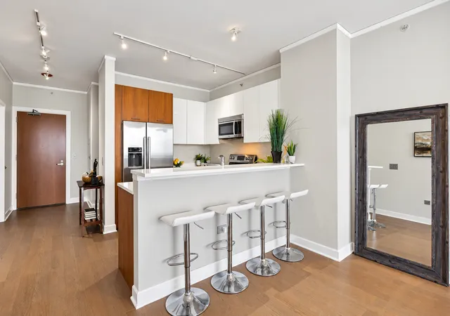 Photo 3 of Condo for sale at 1901 S Calumet Ave #2706, Chicago, IL 60616 | MLS# 12727768 | Listing updated on 2026-10-23