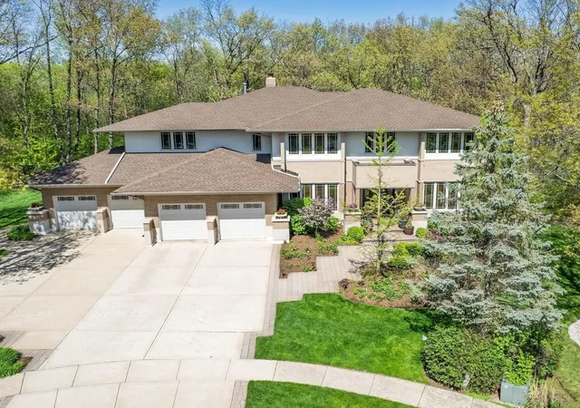 1st image of 13001 Ravine Dr, Lemont, IL 60439 | MLS# 12727774