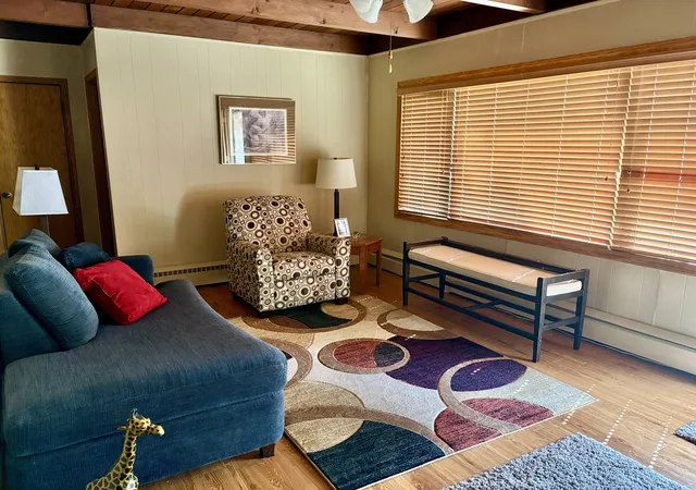Photo 3 of Single family home for sale at 6251 Blackstone Ave, La Grange Highlands, IL 60525 | MLS# 12727789 | Listing updated on 2026-09-30