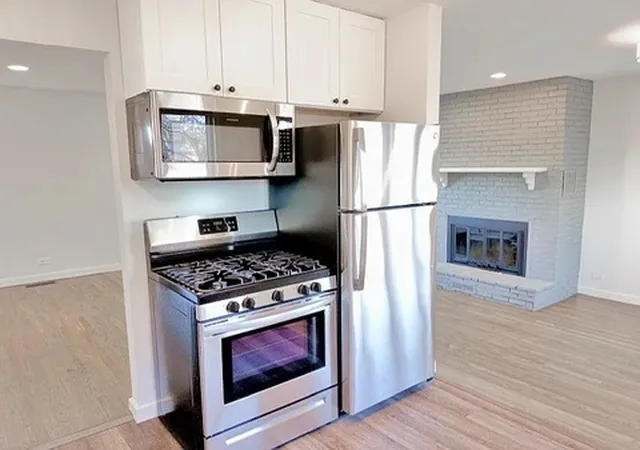Photo 4 of Single family home for sale at 3303 Charlemagne Ave, Hazel Crest, IL 60429 | MLS# 12727803 | Listing updated on 2026-09-30