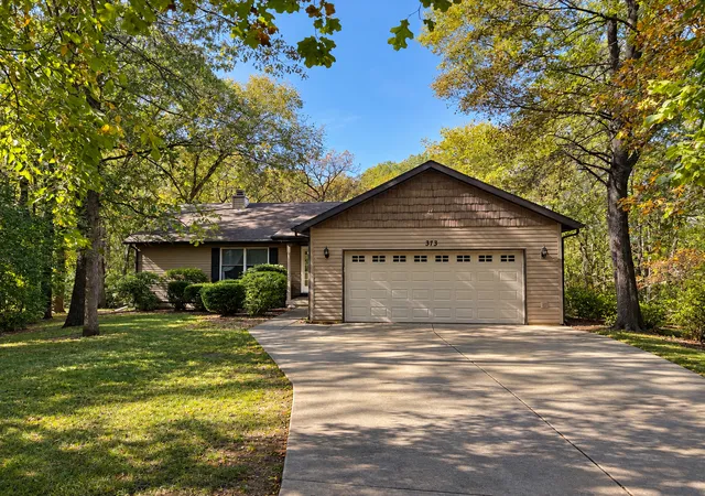 Photo 1 of Single family home for sale at 373 Lake Thunderbird Dr, Putnam, IL 61560 | MLS# 12727827 | Listing updated on 2026-10-27