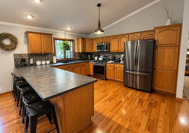 Photo 4 of Single family home for sale at 373 Lake Thunderbird Dr, Putnam, IL 61560 | MLS# 12727827 | Listing updated on 2026-10-27