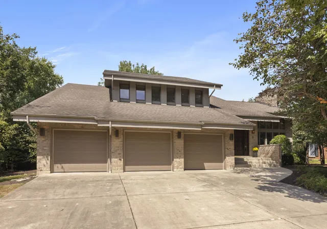 Single family home for sale at 11430 Swinford Ln, Mokena, IL 60448 | MLS# 12727837