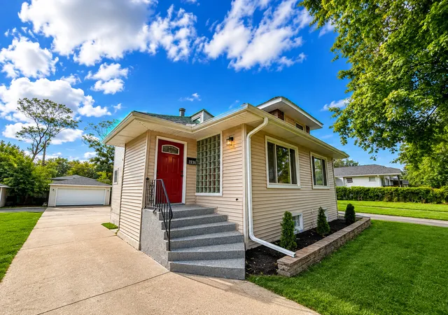 2nd image of 1936 S 17th Ave, Maywood, IL 60153 | MLS# 12727867