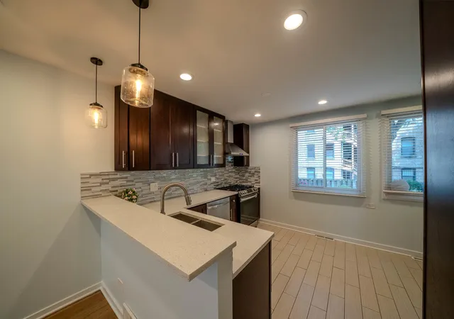4th image of 934 E 55Th St, Chicago, IL 60615 | MLS# 12727881
