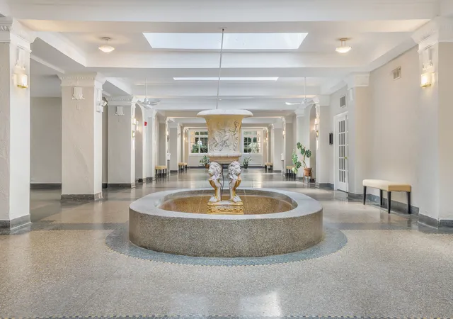 3rd image of 4240 N Clarendon Ave #307N, Chicago, IL 60613 | MLS# 12727889