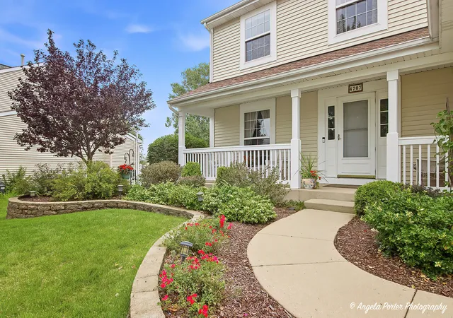Photo 3 of Single family home for sale at 4707 Joyce Ln, Mc Henry, IL 60050 | MLS# 12727892 | Listing updated on 2026-09-04