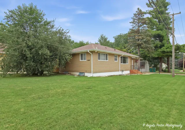 Photo 2 of Single family home for sale at 2023 Elim Ave, Zion, IL 60099 | MLS# 12727898 | Listing updated on 2026-09-16