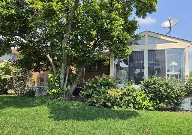 Photo 4 of Single family home for sale at 920 Park Dr, Melrose Park, IL 60160 | MLS# 12727978 | Listing updated on 2026-08-27