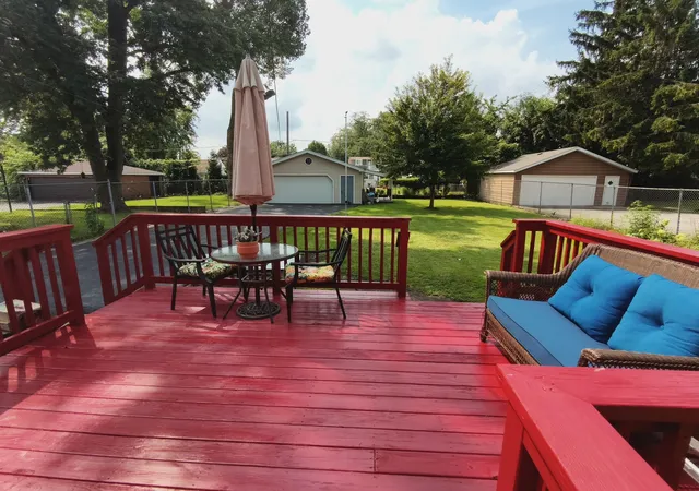 Photo 4 of Single family home for sale at 6806 Maple Ct, Bridgeview, IL 60455 | MLS# 12727995 | Listing updated on 2026-09-22
