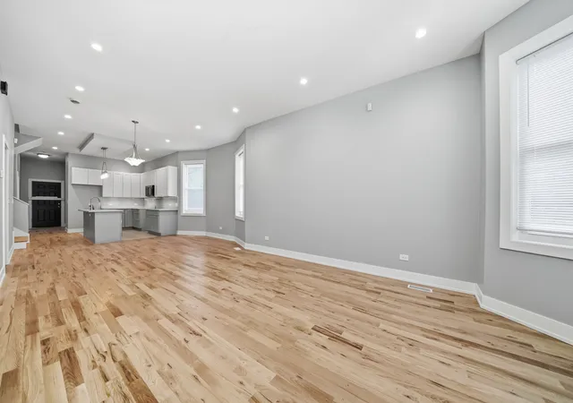 Photo 4 of Sale Pending at 8839 S Colfax Ave, Chicago, IL 60617 | MLS# 12728093 | Listing updated on 2026-09-30