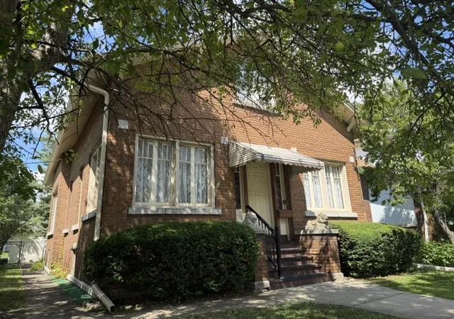 2nd image of 521 Wilcox St, Joliet, IL 60435 | MLS# 12728140