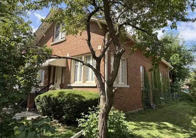 3rd image of 521 Wilcox St, Joliet, IL 60435 | MLS# 12728140