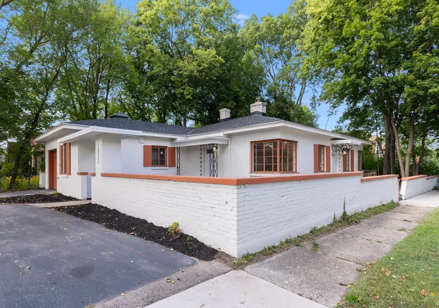 Photo 20 of Single family home for sale at 1822 E State St, Rockford, IL 61104 | MLS# 12728188 | Listing updated on 2026-09-13