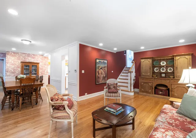 Photo 3 of Single family home for sale at 968 Judson Ave, Highland Park, IL 60035 | MLS# 12728224 | Listing updated on 2026-10-08