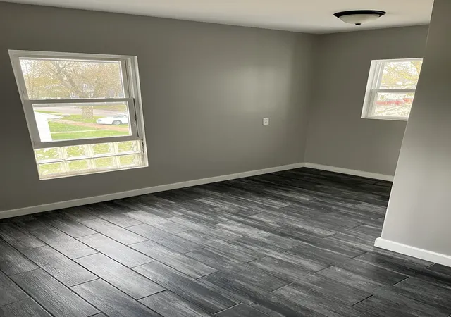 Listing Photo 4 - Condo for sale in building located at 102 E Stanton St, Streator, IL 61364