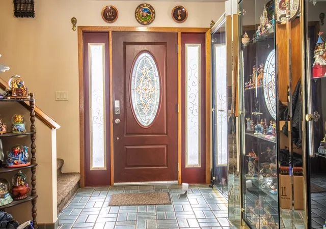 Photo 2 of Single family home for sale at 100 Prince Ct SE, Poplar Grove, IL 61065 | MLS# 12728273 | Listing updated on 2026-08-14