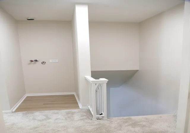 Photo 23 of Townhouse for sale at 328 Farmingdale Cir, Vernon Hills, IL 60061 | MLS# 12728287 | Listing updated on 2026-09-01