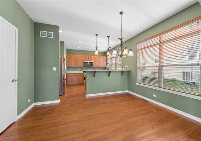 Photo 4 of House for sale at 25922 W Sandy Knoll Dr, Channahon, IL 60410 | MLS# 12728371 | Listing updated on 2026-09-14