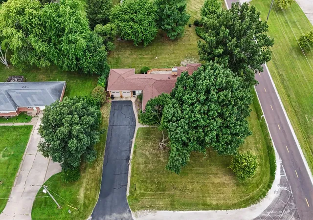 Photo 4 of Single family home for sale at 1123 N Sangamon Ave, Gibson City, IL 60936 | MLS# 12728413 | Listing updated on 2026-09-17