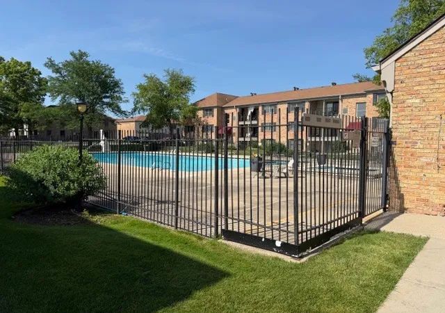 9th image of 1756 Fayette Walk #C, Hoffman Estates, IL 60169 | MLS# 12728414