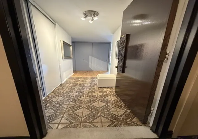Photo 3 of Condo for sale at 5855 N Sheridan Rd #6G, Chicago, IL 60660 | MLS# 12728471 | Listing updated on 2026-10-08