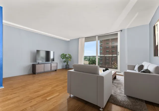 Photo 3 of Condo for sale at 5855 N Sheridan Rd #6G, Chicago, IL 60660 | MLS# 12728471 | Listing updated on 2026-10-08