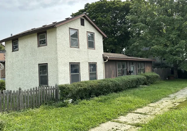 image of 404 E 9th St, Lockport, IL 60441 | MLS# 12728487